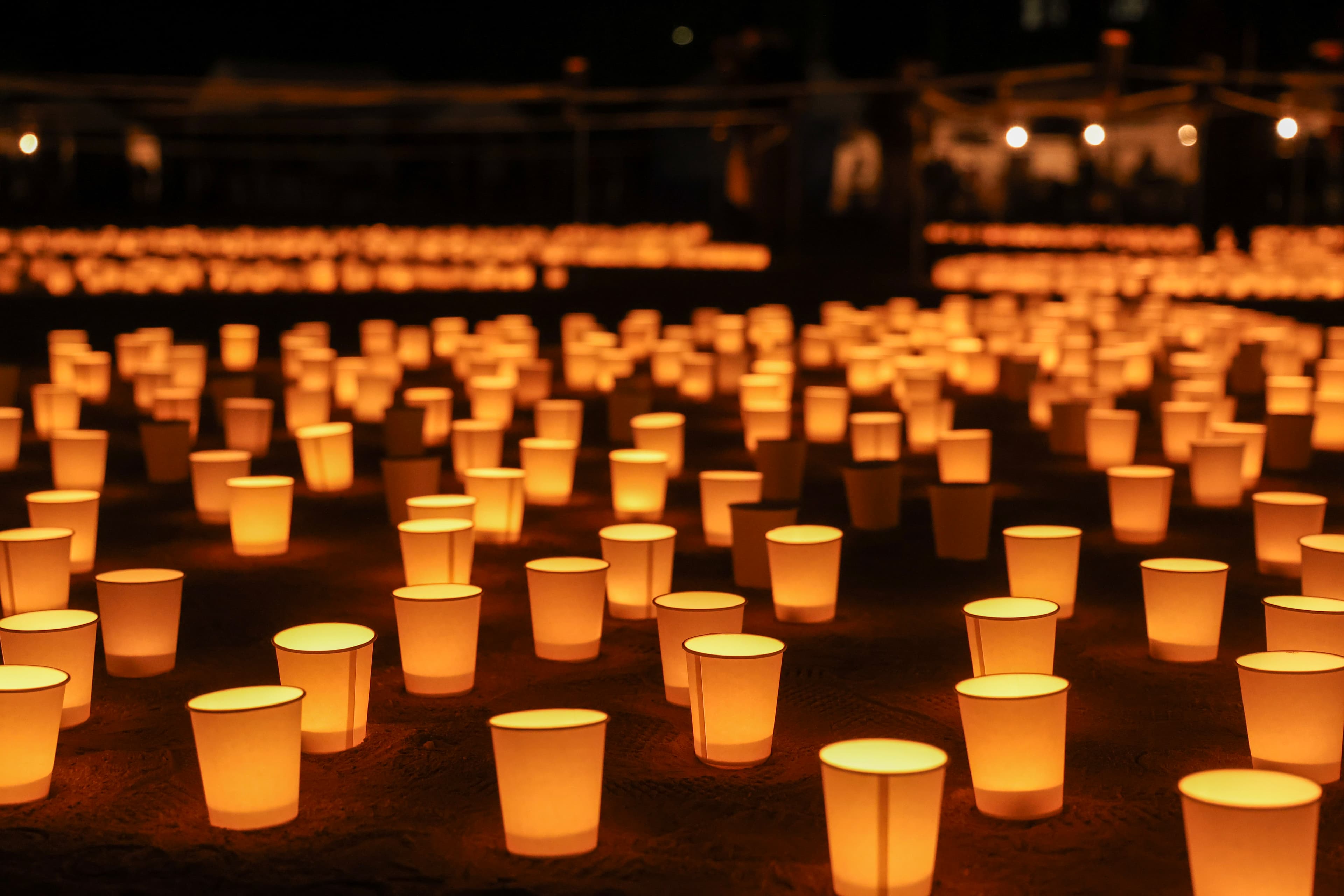 わくわくろうそくモニュメントの様子